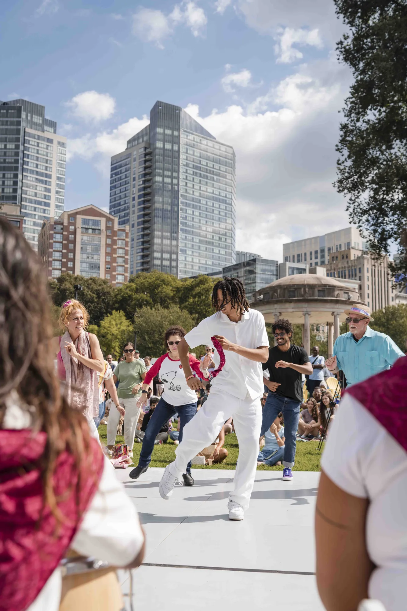 Dance, Embrace ¡Con Salsa!