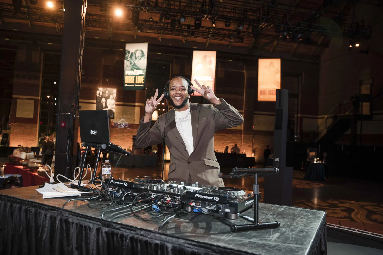 The DJ&rsquo;s set, The Embrace Gala